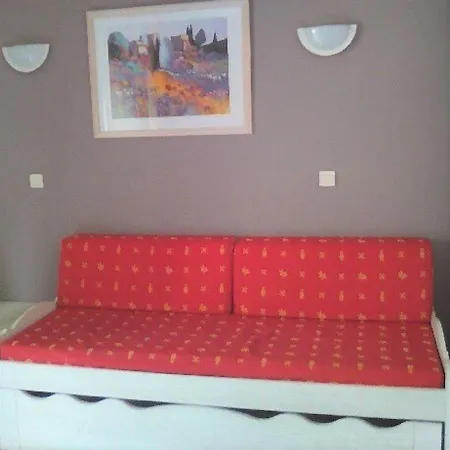 Ferienhaus Maison Duplex Climatisee 8 Pers Avec Terrasse, 2 Piscines Et Animaux Admis - Salavas, Ardeche - Fr-1-382-116 Salavas